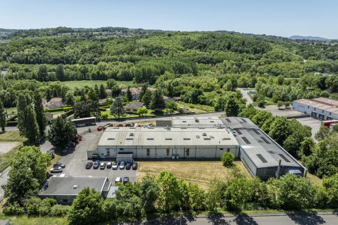Our production plant in Pont Ev&ecirc;que